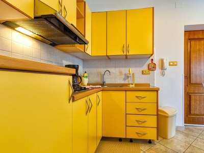 Apartment Two bedroom apartment with terrace and sea view Mali Lošinj, Lošinj A-8026-b - Outdoor photo 7