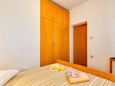 Apartment Two bedroom apartment with terrace and sea view Mali Lošinj, Lošinj A-8026-b - Outdoor photo 22