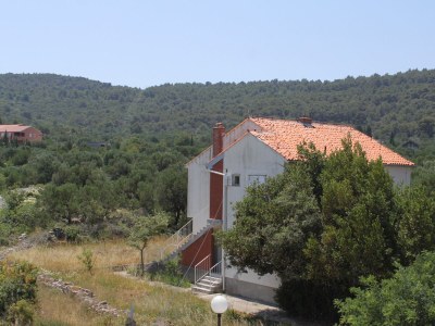 Apartment One bedroom apartment with terrace and sea view Božava, Dugi otok A-8100-a - Outdoor photo 21