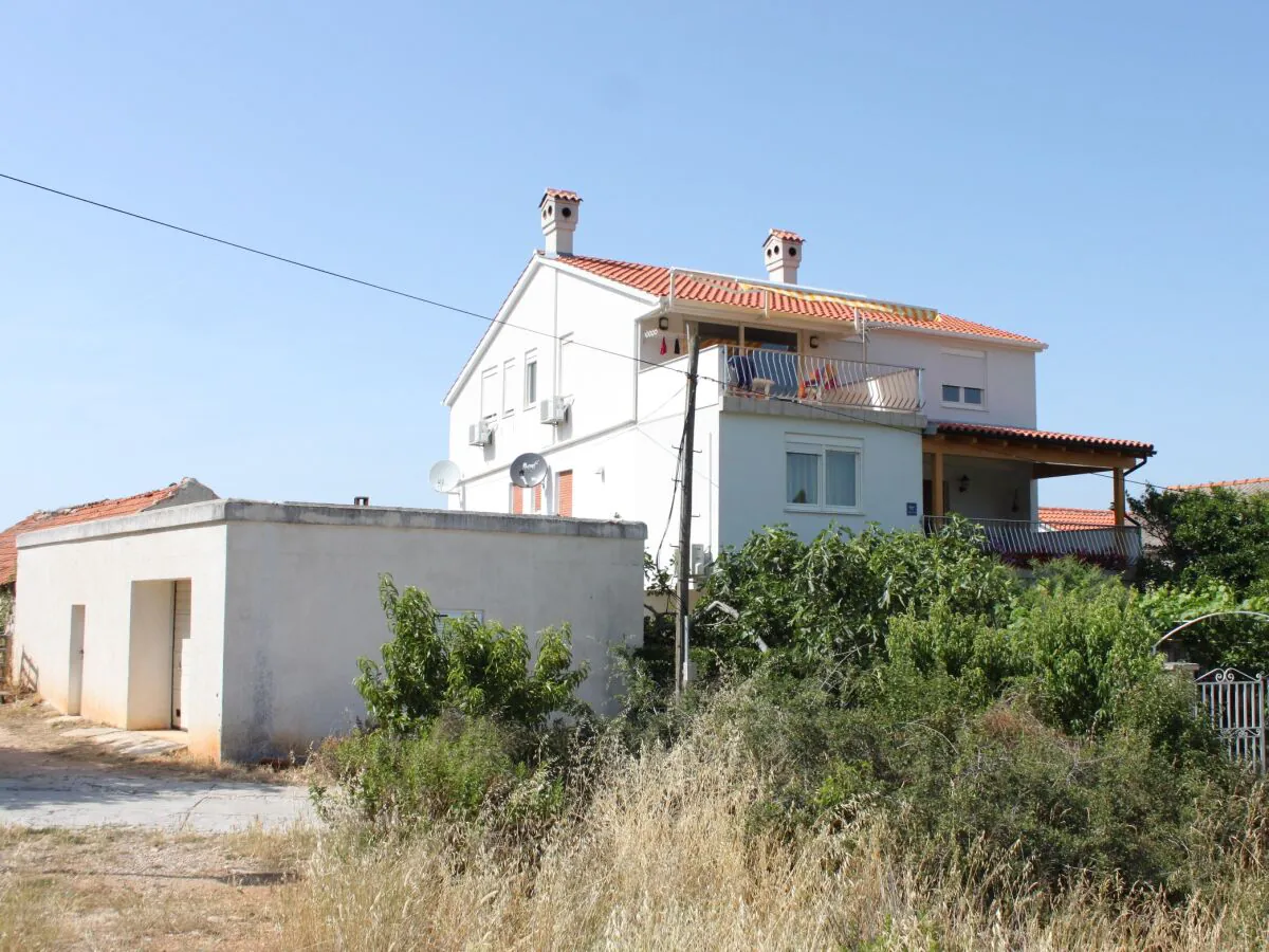 Apartment Studio flat with terrace and sea view Božava, Dugi otok AS-8100-a - Outdoor photo 2