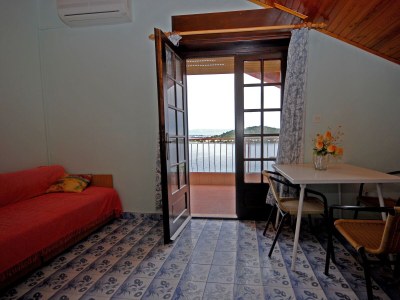 Apartment Two bedroom apartment with balcony and sea view Kali, Ugljan A-14083-a - Outdoor photo 6