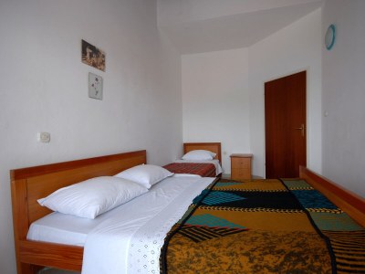 Apartment Three bedroom apartment with balcony and sea view Kali, Ugljan A-14083-d - Outdoor photo 8