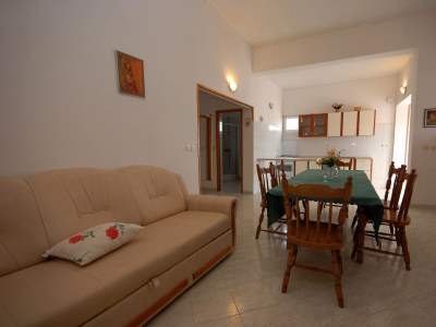 Apartment Three bedroom apartment with terrace and sea view Kali, Ugljan A-14083-f - Outdoor photo 6