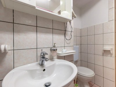 Holiday room Apartments and rooms with parking space Nerezine, Lošinj - 8049 - Outdoor photo 17