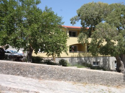 Apartment Two bedroom apartment with terrace Sali, Dugi otok A-8137-a in Sali - Apartment