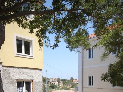 Apartment Two bedroom apartment with terrace Sali, Dugi otok A-8137-a - Outdoor photo 5