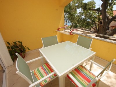 Apartment Two bedroom apartment with terrace Sali, Dugi otok A-8137-a - Outdoor photo 17