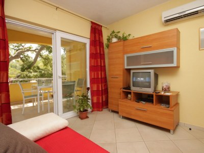 Apartment Two bedroom apartment with terrace Sali, Dugi otok A-8137-a - Outdoor photo 21