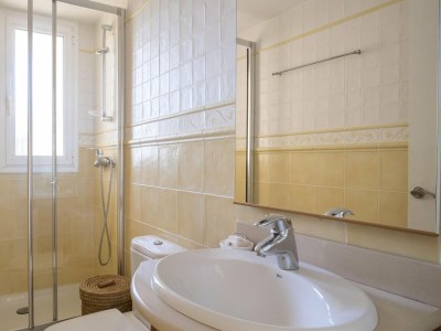 Villa Belvilla by OYO Casa Linda - Features photo 27