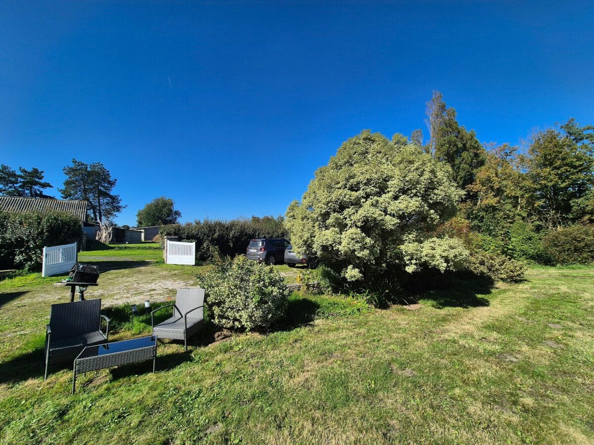 Holiday house Spacious Family Home Near the Sea - Outdoor photo 5