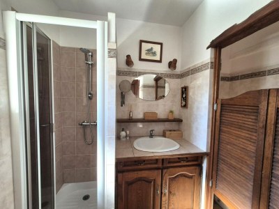 Holiday house Spacious Family Home Near the Sea - Features photo 26