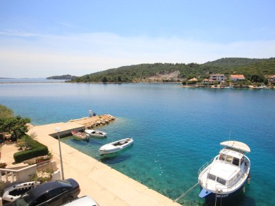 Apartment One bedroom apartment near beach Zaglav, Dugi otok A-8144-c - Outdoor photo 14