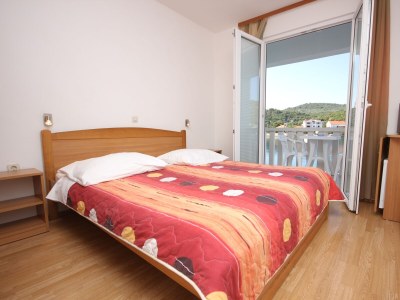 Holiday room near beach Zaglav, Dugi otok S-8144-b in Sali - Holiday room