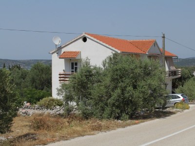 Apartment Two bedroom apartment with balcony and sea view Božava, Dugi otok A-8123-c - Outdoor photo 2