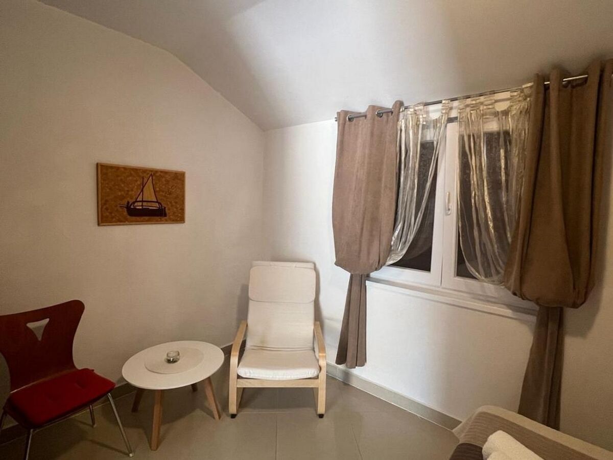 Apartment One bedroom apartment with terrace and sea view Sali, Dugi otok A-8110-a - Outdoor photo 2