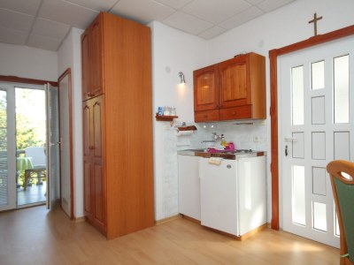 Apartment Studio flat with terrace and sea view Preko, Ugljan AS-8224-a - Outdoor photo 19