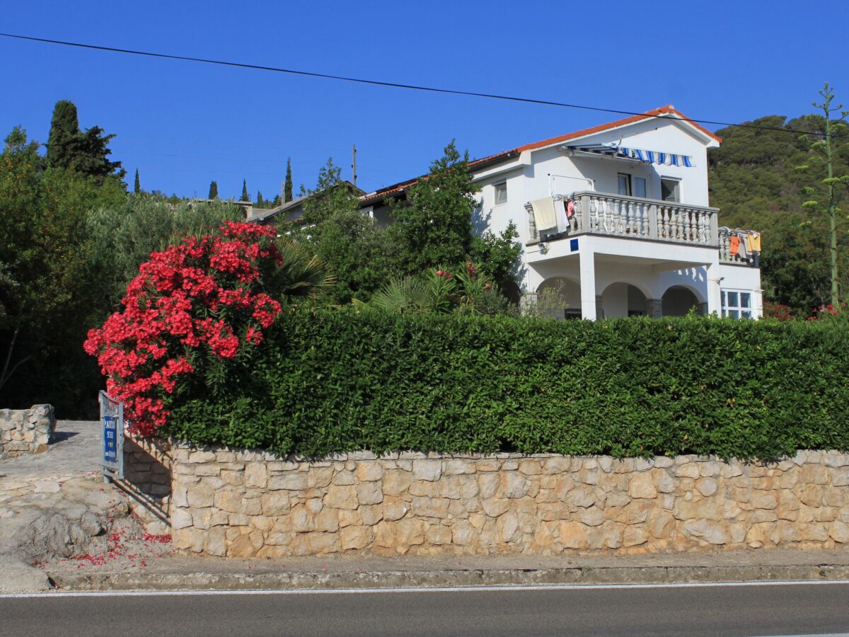 Apartment Studio flat with terrace and sea view Preko, Ugljan AS-8224-b - Outdoor photo 2