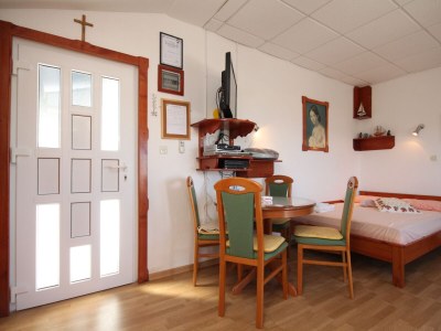 Apartment Studio flat with terrace and sea view Preko, Ugljan AS-8224-b - Outdoor photo 19