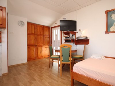 Apartment Studio flat with terrace and sea view Preko, Ugljan AS-8224-b - Outdoor photo 20