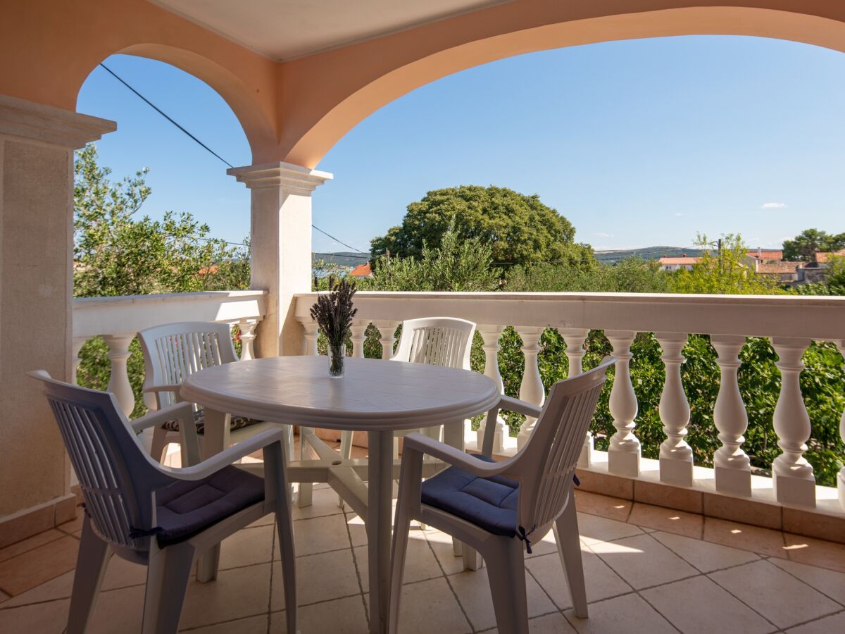 Apartment Two bedroom apartment with terrace Pašman A-8214-b