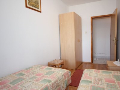 Apartment Two bedroom apartment with balcony and sea view Vis A-8448-a - Outdoor photo 16