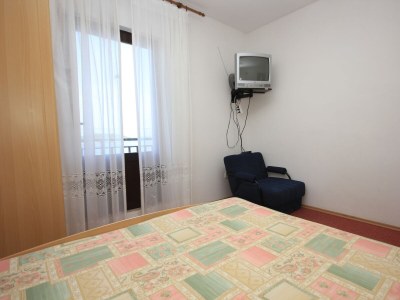 Apartment One bedroom apartment with balcony and sea view Vis A-8448-b - Outdoor photo 14