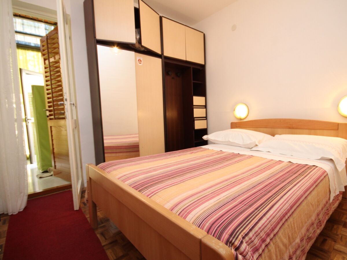 Apartment One bedroom apartment with terrace Žaborić, Šibenik A-8368-c