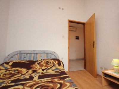 Apartment Two bedroom apartment with terrace and sea view Kraj, Pašman A-8502-a - Outdoor photo 18