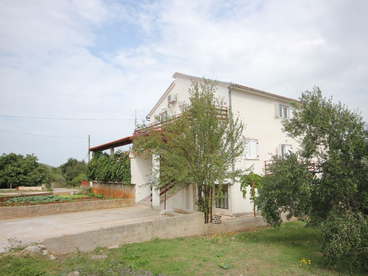 Apartment One bedroom apartment with terrace and sea view Kraj, Pašman A-8502-b - Outdoor photo 2