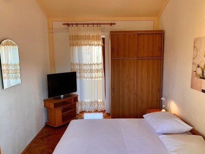 Apartment Two bedroom apartment with terrace Kukljica, Ugljan A-8293-c - Outdoor photo 9