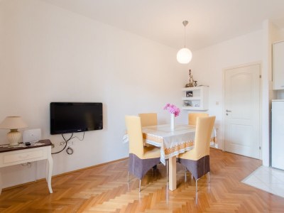 Apartment One bedroom apartment near beach Duće, Omiš A-8378-a - Outdoor photo 14