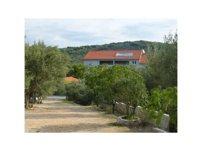 Apartment One bedroom apartment near beach Cove Mala Lamjana, Ugljan A-8461-a - Outdoor photo 5