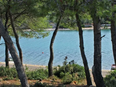 Apartment One bedroom apartment near beach Cove Mala Lamjana, Ugljan A-8461-a - Outdoor photo 7