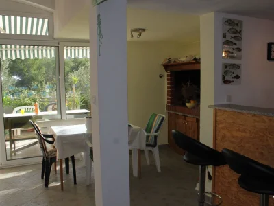 Apartment One bedroom apartment near beach Cove Mala Lamjana, Ugljan A-8461-a - Outdoor photo 11