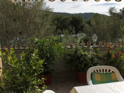 Apartment One bedroom apartment near beach Cove Mala Lamjana, Ugljan A-8461-a - Outdoor photo 13