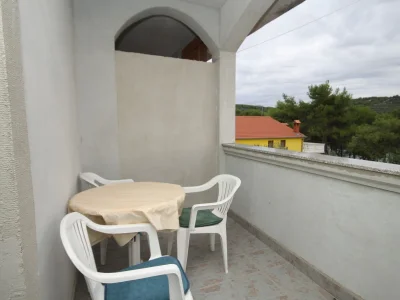 Apartment One bedroom apartment near beach Cove Mala Lamjana, Ugljan A-8461-a - Outdoor photo 27