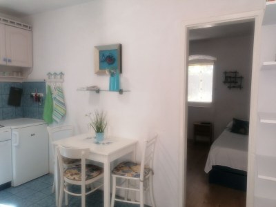 Apartment One bedroom apartment with terrace and sea view Milna, Vis A-8490-a - Outdoor photo 12