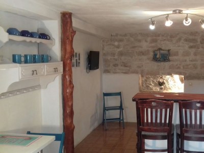 Apartment Studio flat with terrace and sea view Milna, Vis AS-8490-a - Outdoor photo 12