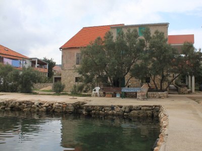 Apartment Two bedroom apartment near beach Neviđane, Pašman A-8528-b - Outdoor photo 2