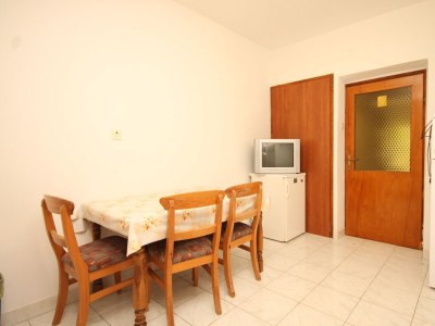 Apartment Two bedroom apartment near beach Neviđane, Pašman A-8528-b - Outdoor photo 9