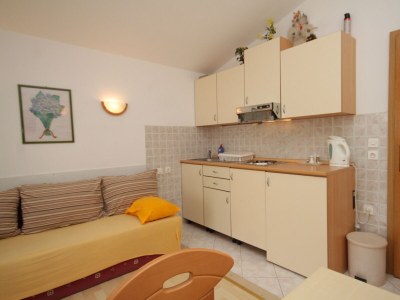 Apartment One bedroom apartment near beach Preko, Ugljan A-8515-b - Outdoor photo 11