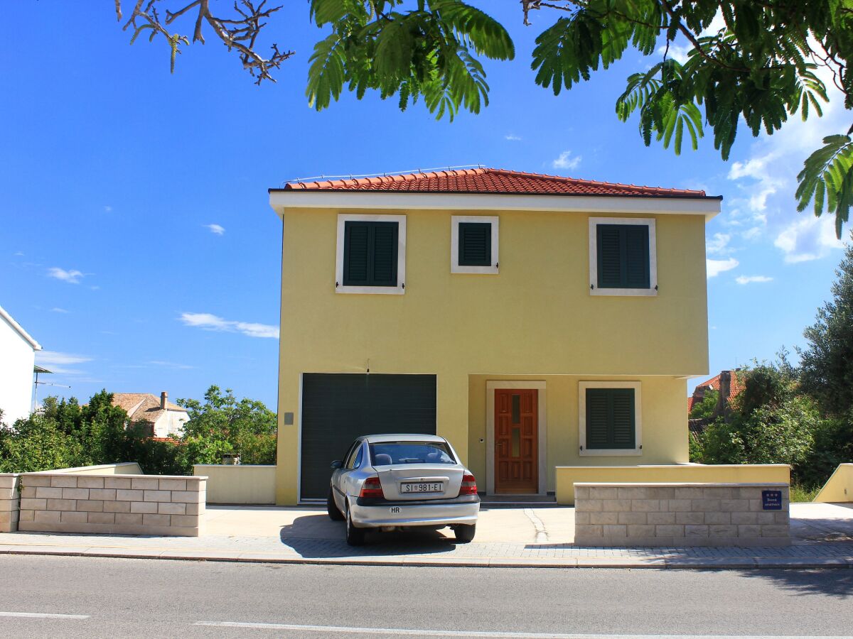 Apartment Two bedroom apartment with terrace Orebić, Pelješac A-10097-b