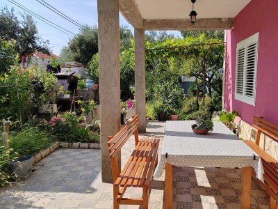 Apartment Four-bedroom apartment with terrace Mundanije, Rab A-23299-a - Outdoor photo 4