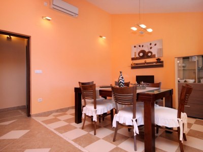 Apartment Two bedroom apartment near beach Karbuni, Korčula A-9308-a - Outdoor photo 18