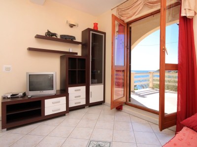 Apartment Two bedroom apartment near beach Karbuni, Korčula A-9308-b - Outdoor photo 16