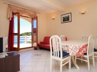 Apartment Two bedroom apartment near beach Karbuni, Korčula A-9308-b - Outdoor photo 18