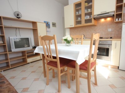 Apartment One bedroom apartment near beach Kali, Ugljan A-8503-b - Outdoor photo 19