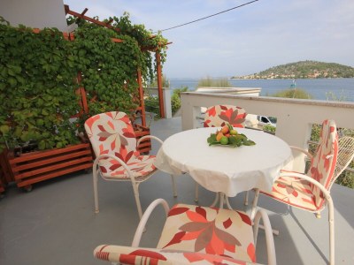 Apartment One bedroom apartment near beach Kali, Ugljan A-8503-b - Outdoor photo 31