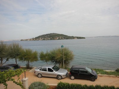 Apartment Two bedroom apartment near beach Kali, Ugljan A-8503-a - Outdoor photo 33