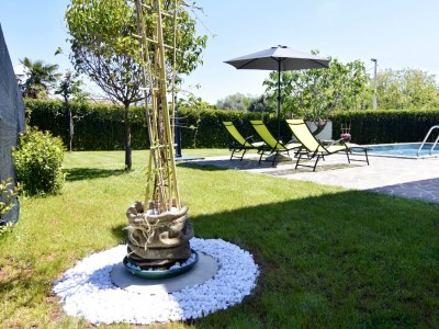 Apartment Two bedroom apartment with terrace Čepljani, Umag A-23565-a - Outdoor photo 14